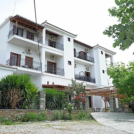 Defkalion Hotel 2*