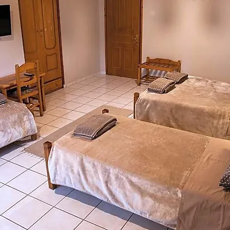 Hotel Defkalion 2*