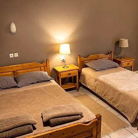 Defkalion Hotel 2*
