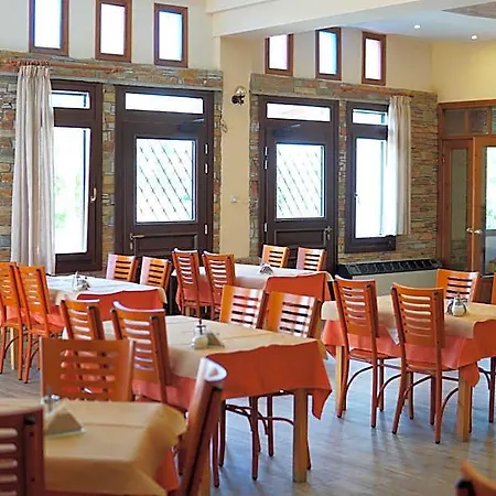 Hotel Defkalion Portariá